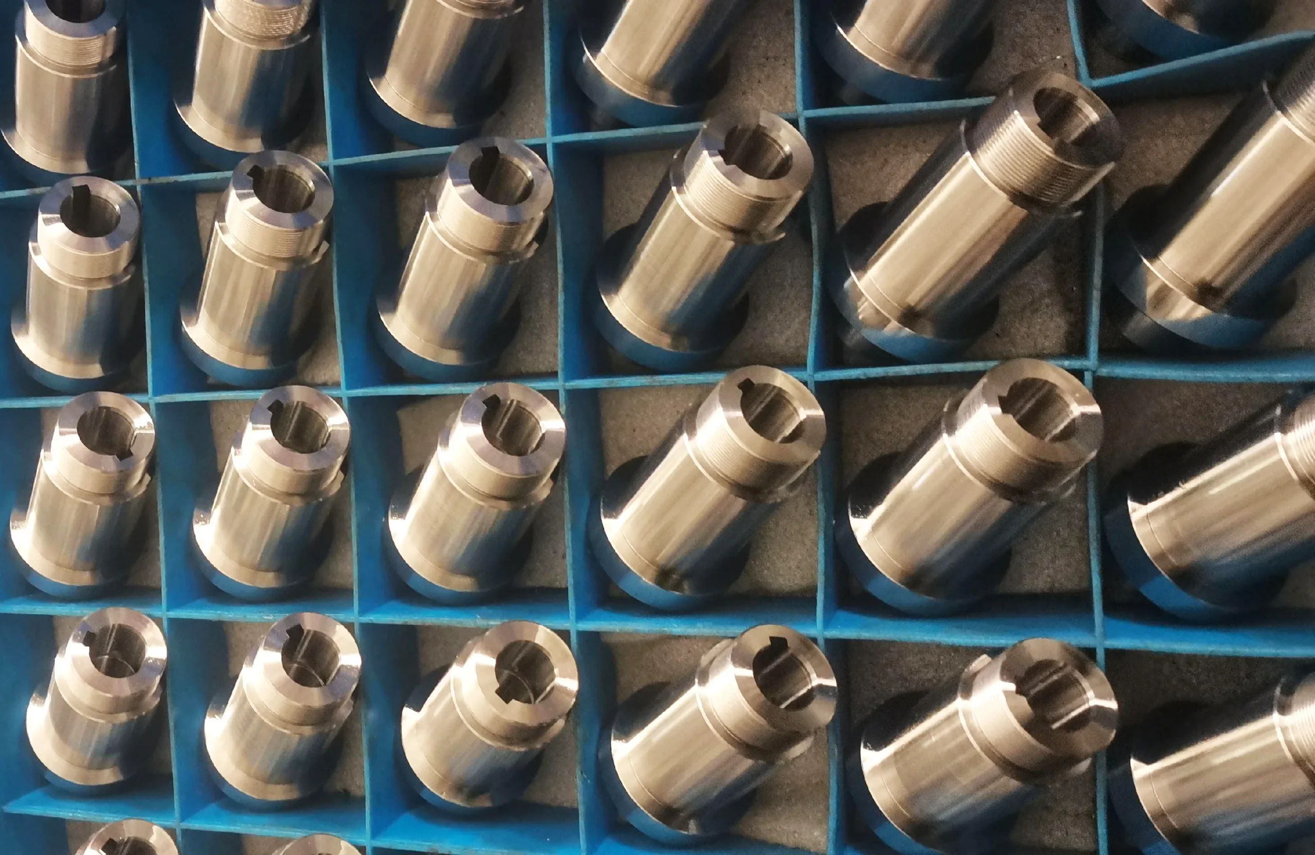 Blind hole thread turning process